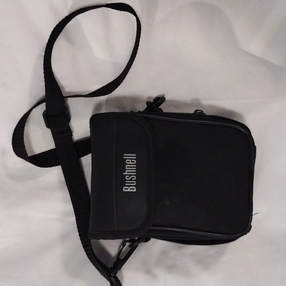 Bushnell Binoculars Camera & Case Model 110512 view 4000 yards Golf Hunting - Picture 8 of 8